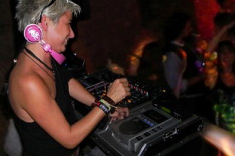 Elisabetta : Dj