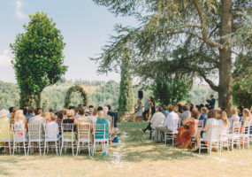 Symbolische ceremonie - Trouwen in Toscane