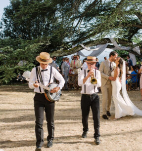 muziekanten tijdens Toscaanse bruiloft
