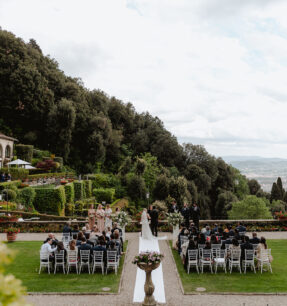 Luxe ceremonie bij Villa San Michele in Florence