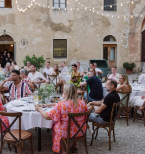 Pizza party op kasteel in Toscane